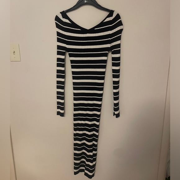 Rib-Knit Bodycon Midi Dress - Picture 3 of 7